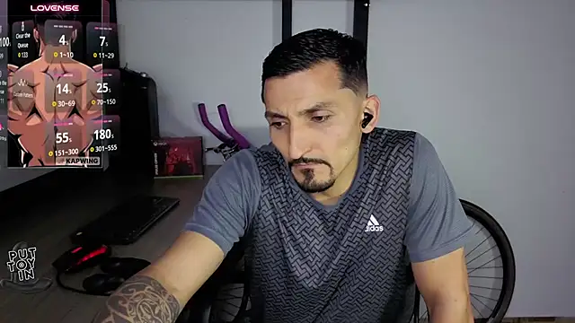 Marck_Muscle live XXX chat