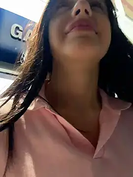 Chatroom XXX en direct de Lilonok