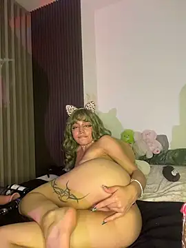 heybabymatcha's Live XXX Chat