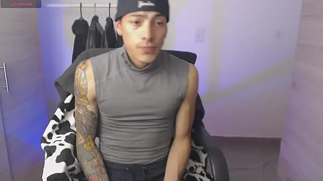 Онлайн чат XXX chomelo6