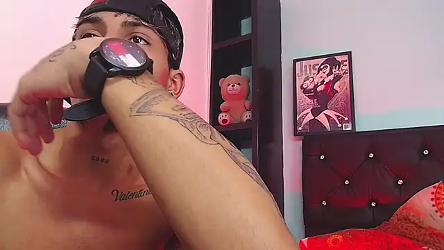 دردشة Angel_foxc13 الجنسية المباشرة