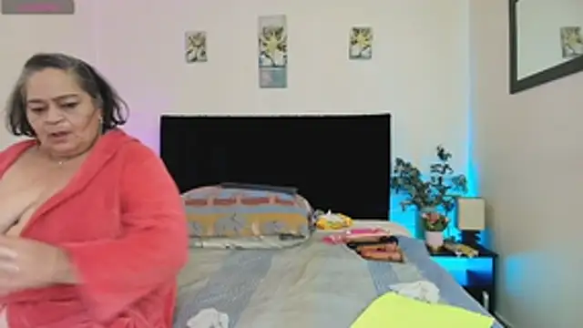 QueenMatturex's Live XXX Chat