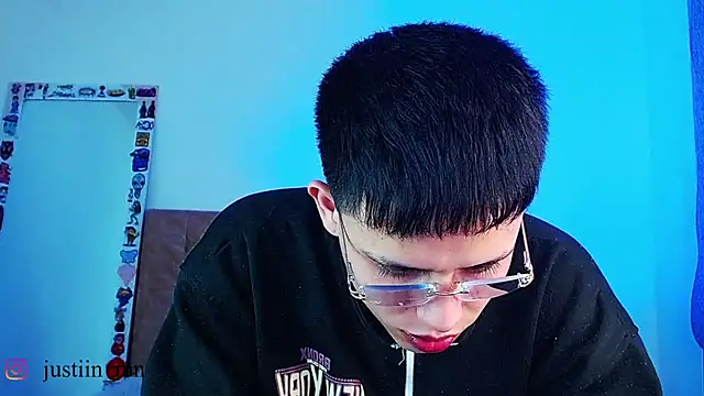 Chat XXX ao vivo de _justinmoon2
