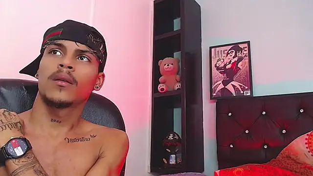 צ'אט XXX בשידור חי של Angel_foxc13