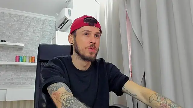JonahShaw Show Webcam