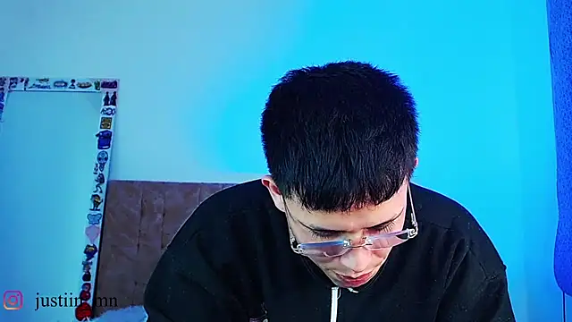צ'אט XXX בשידור חי של _justinmoon2