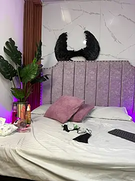Samantta_606 – Naživo XXX chat