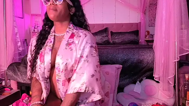 VixenCapri 라이브 XXX 채팅