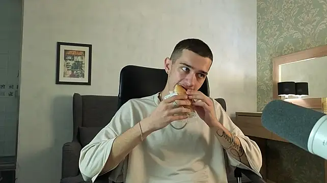 צ'אט XXX בשידור חי של KaydenDrew