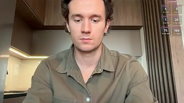 Онлайн чат XXX cute_mark