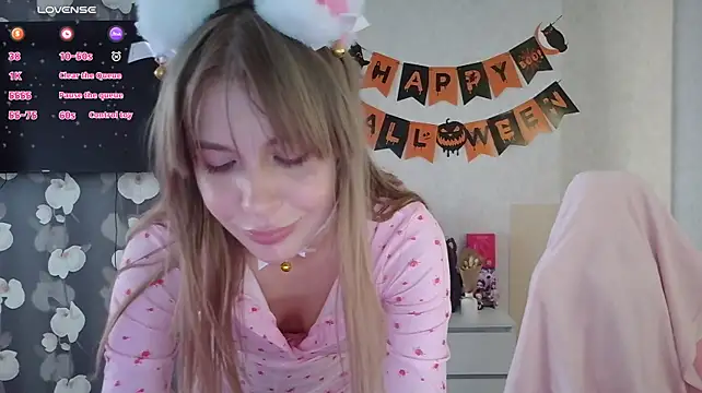 EmiliaMur_ Chat XXX in diretta