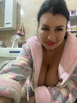 Agata-Anetta Chat XXX in diretta