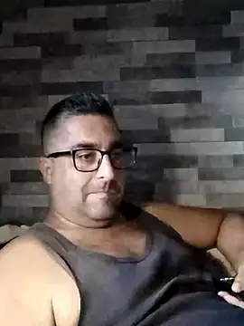 ADRIAN_ADI40 Show Webcam