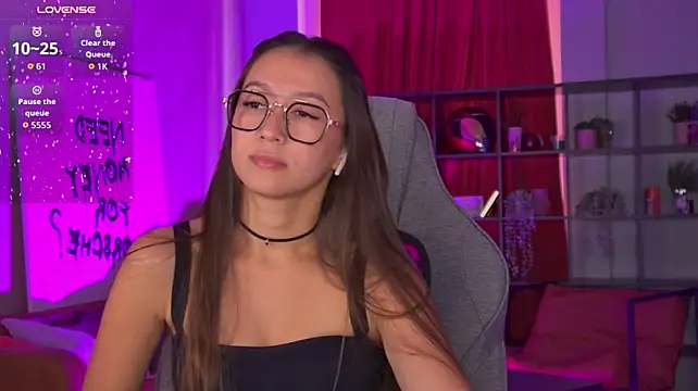 LanaBaker's Live XXX Chat