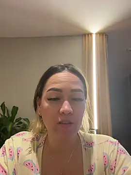 Chat +18 de Danielavegax ao vivo