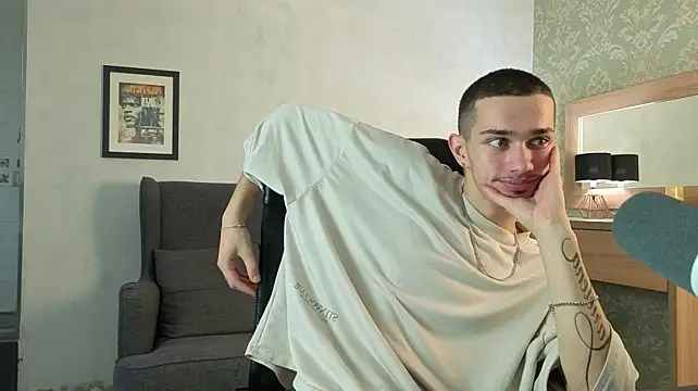 KaydenDrew's Live XXX Chat