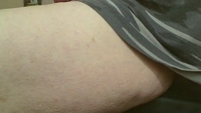 Chat +18 de Ireallysquirt ao vivo