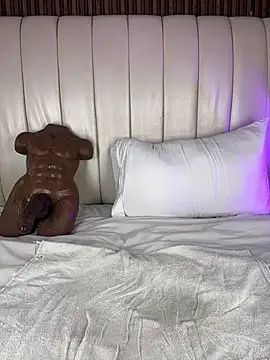 SandraMilerr's Live XXX Chat