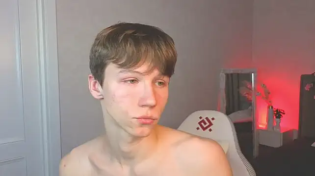 Chat XXX en directo de cuMte_boy