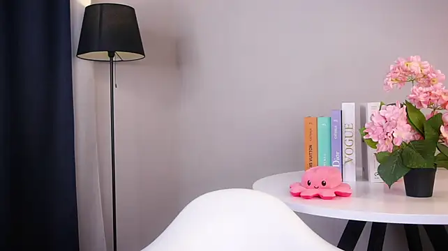 NeonOracle 라이브 XXX 채팅