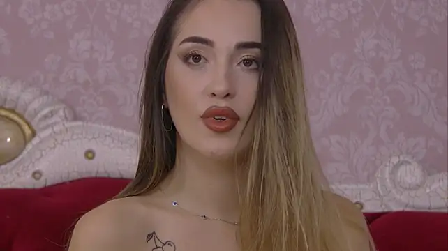 Chat +18 de AryaSky ao vivo