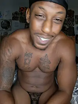 Chat +18 de allenray2618 ao vivo