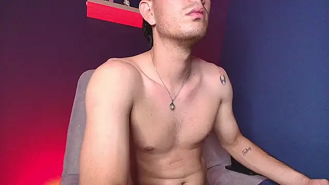 Онлайн чат XXX nils_saint01
