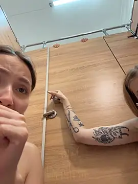 Coconut_milk Live XXX Chat