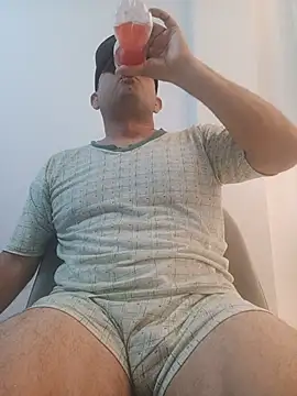chicoguapo8's Live XXX Chat