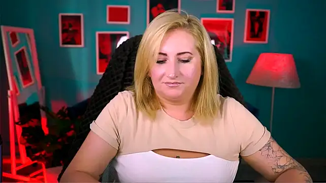 VictoriaDaniel Live XXX-Chat
