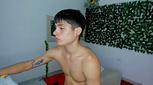 The_beby_guy Chat XXX live