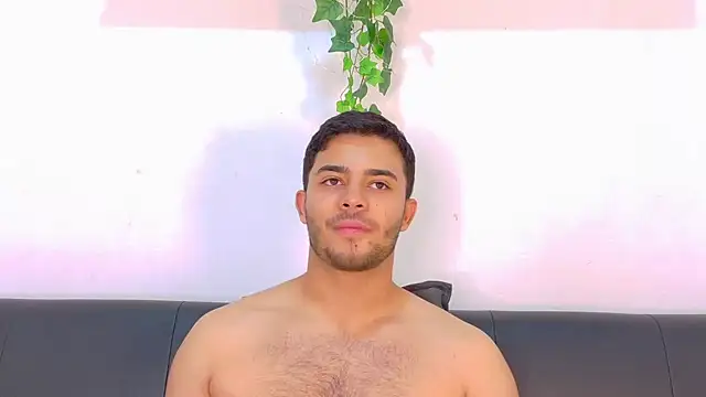 TylerWest_ Live XXX-chat