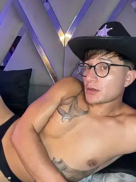 Hassbydn Live XXX chat