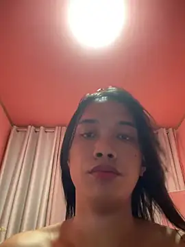 แชท XXX สดของ LadyVeloura