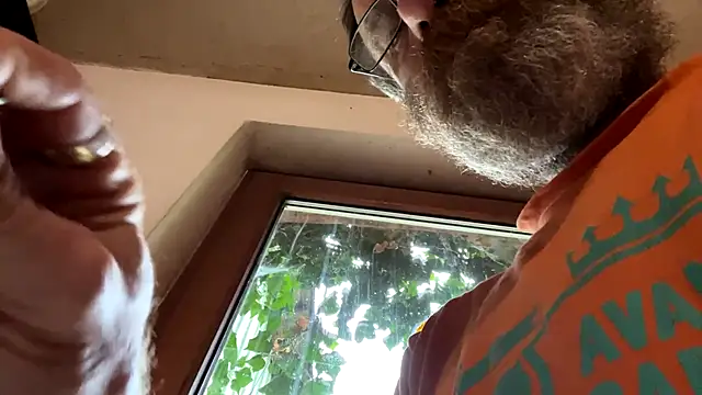GingerBeardedLynx Live XXX Chat