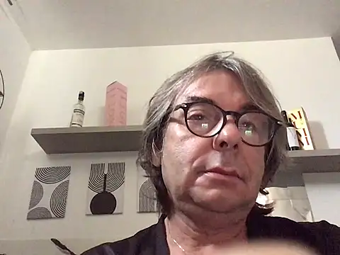 monella90's Webcam Show