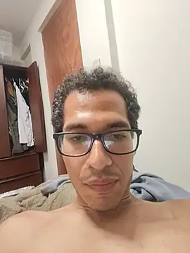 Chat XXX ao vivo de Morenocampe7