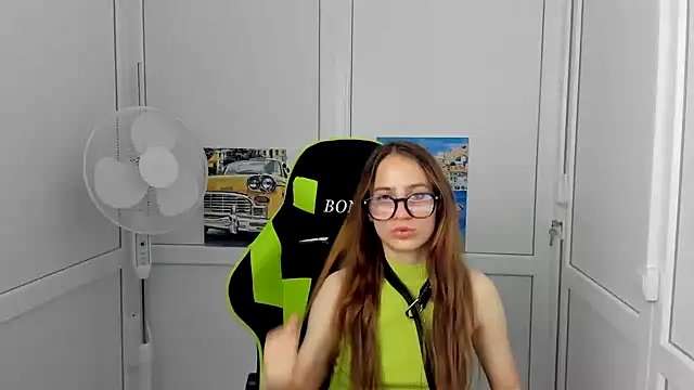 แชท XXX สดของ AylinBambi