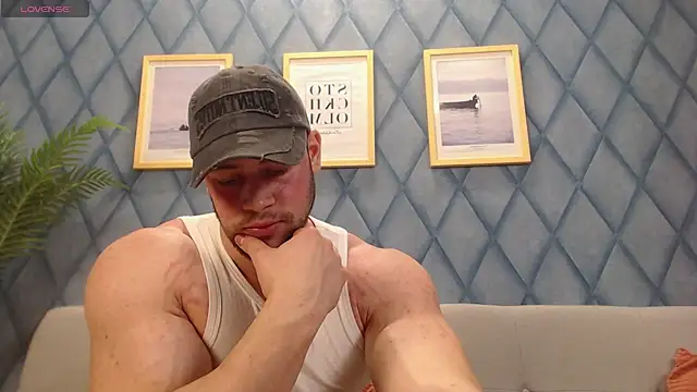 XXX chat uživo modela RyannWest