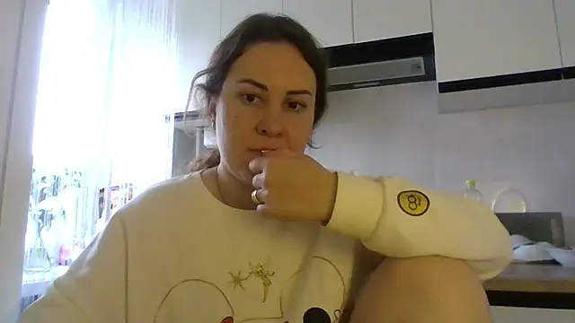 MeadowEyes élő XXX-chatje