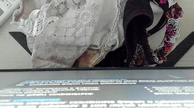 Chatroom XXX en direct de ailey_chao