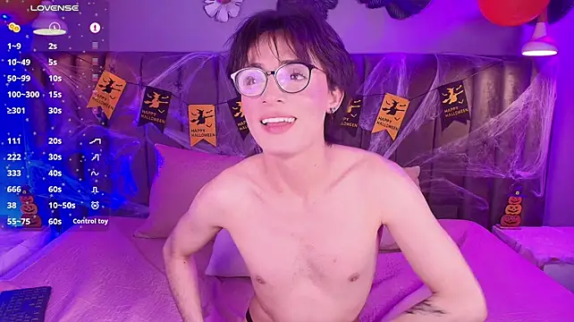 cherryy_boy Adlı Modelin Canlı XXX Sohbeti