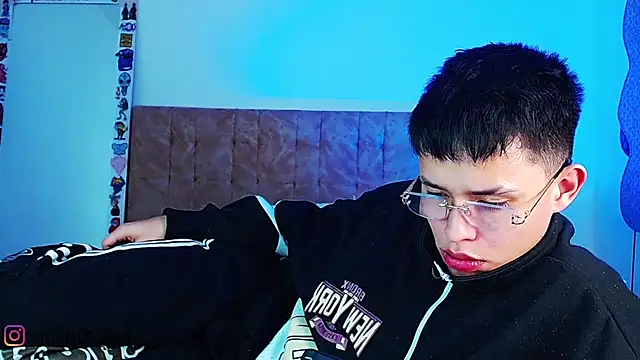 Онлайн чат XXX _justinmoon2