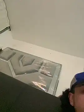 Chat +18 de marcus_leonel ao vivo