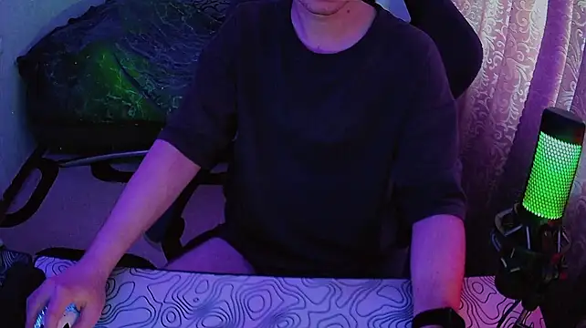 XXX chat uživo modela fame_bc