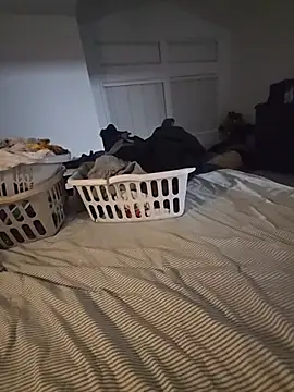 XXX chat uživo modela bigGirth4u