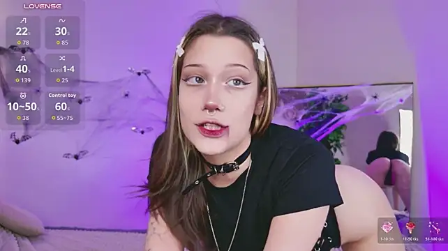 Chat XXX en directo de Hize_Hide