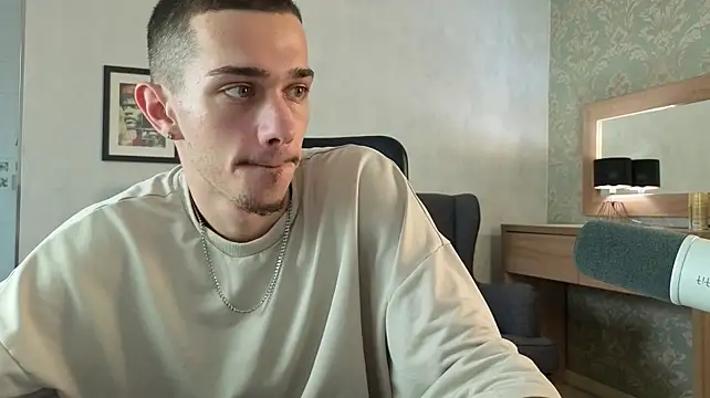 Chat XXX en directo de KaydenDrew