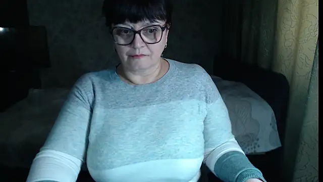 Chat +18 de BrandiOhNight ao vivo