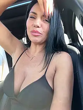 XXX chat uživo modela KimKelly13